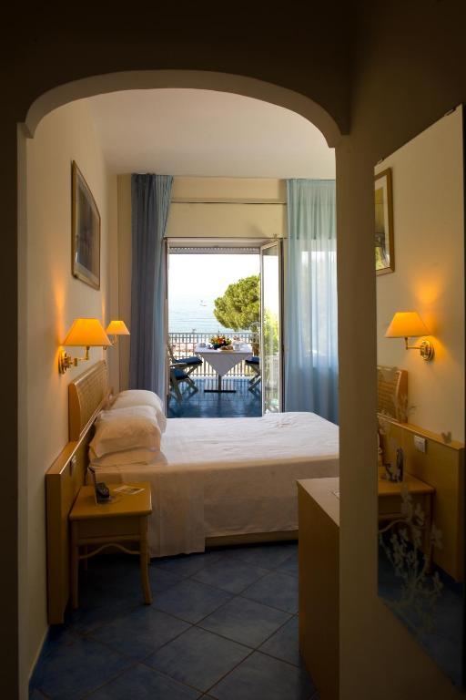 Hotel Pensione Reale ไมยอรี ห้อง รูปภาพ