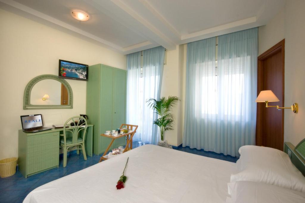 Hotel Pensione Reale ไมยอรี ห้อง รูปภาพ